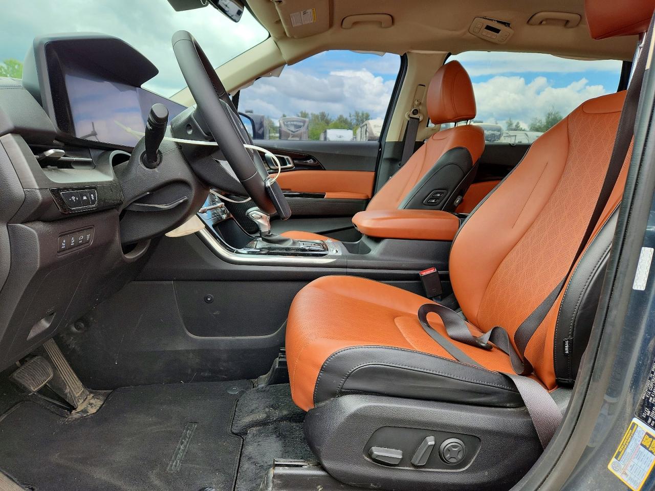 Kia Carnival Sx