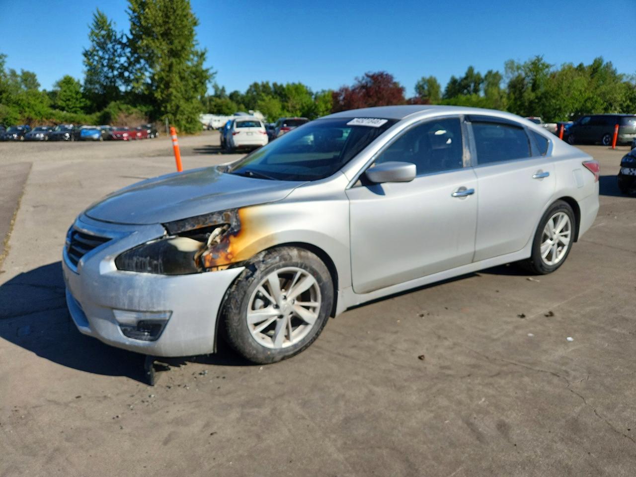 Salvage Nissan Altima Image