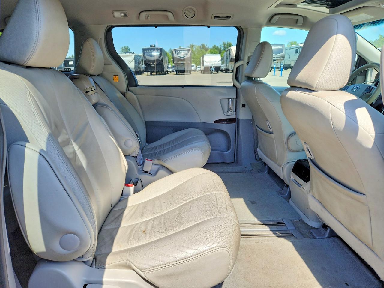 Toyota Sienna Xle 8-passenger