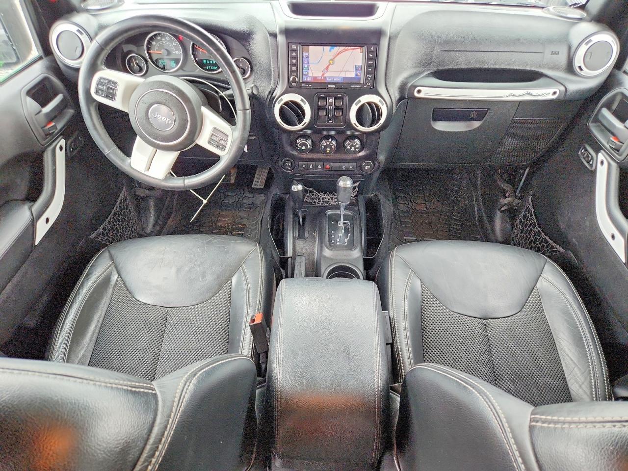 Jeep Wrangler Sahara