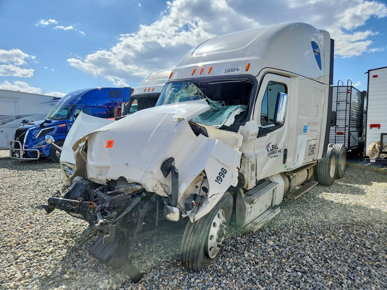 Freightliner Cascadia 126