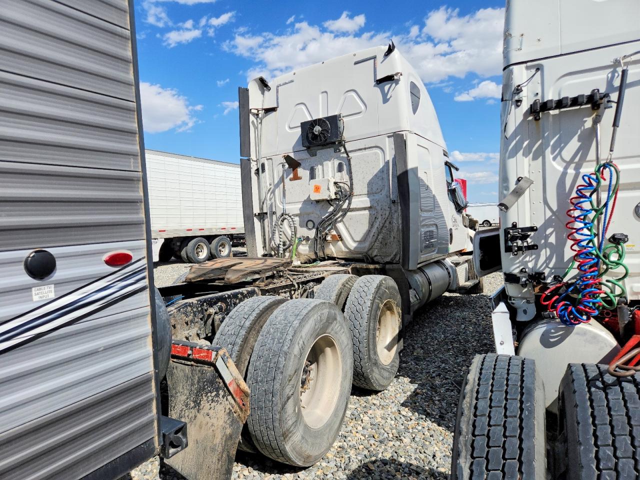 Freightliner Cascadia 126