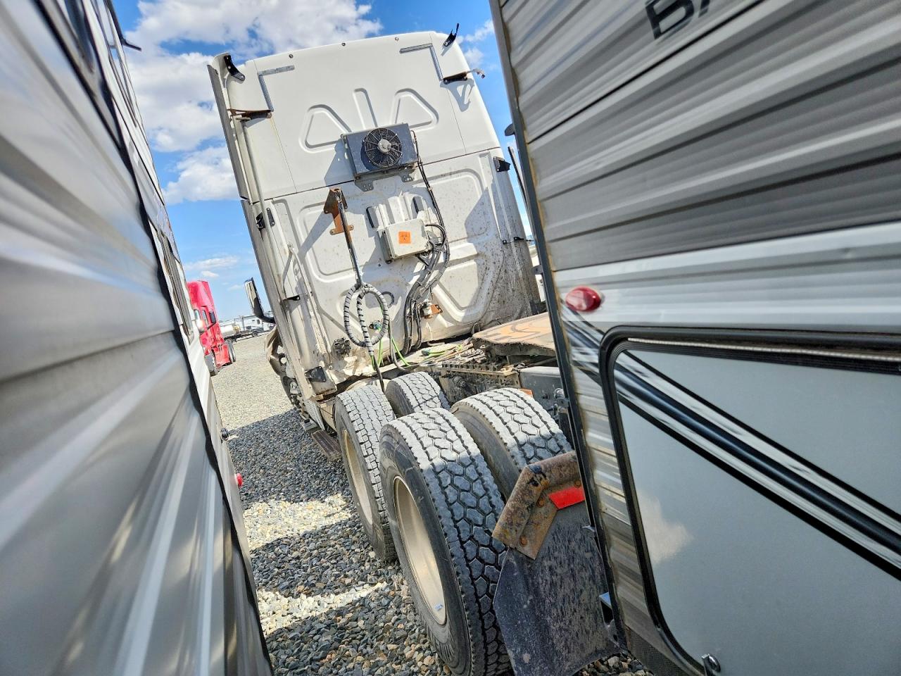 Freightliner Cascadia 126