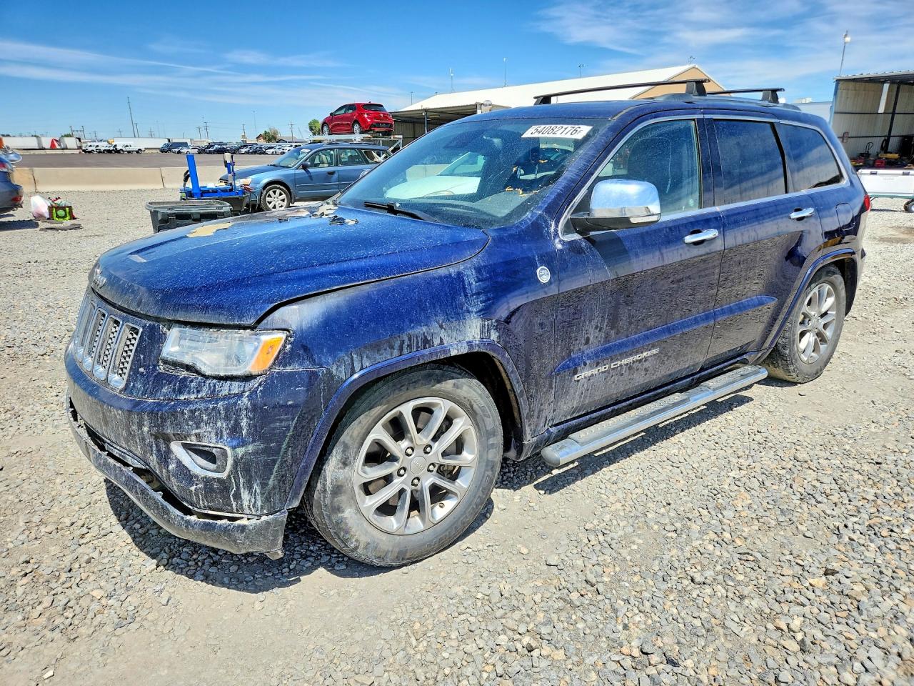 Salvage Jeep Cherokee Image