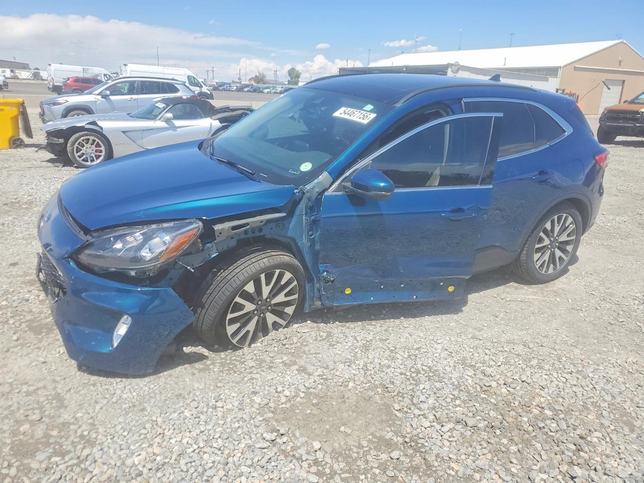 Salvage Ford Escape Image
