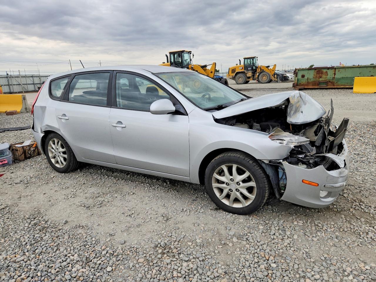Hyundai ELANTRA Touring