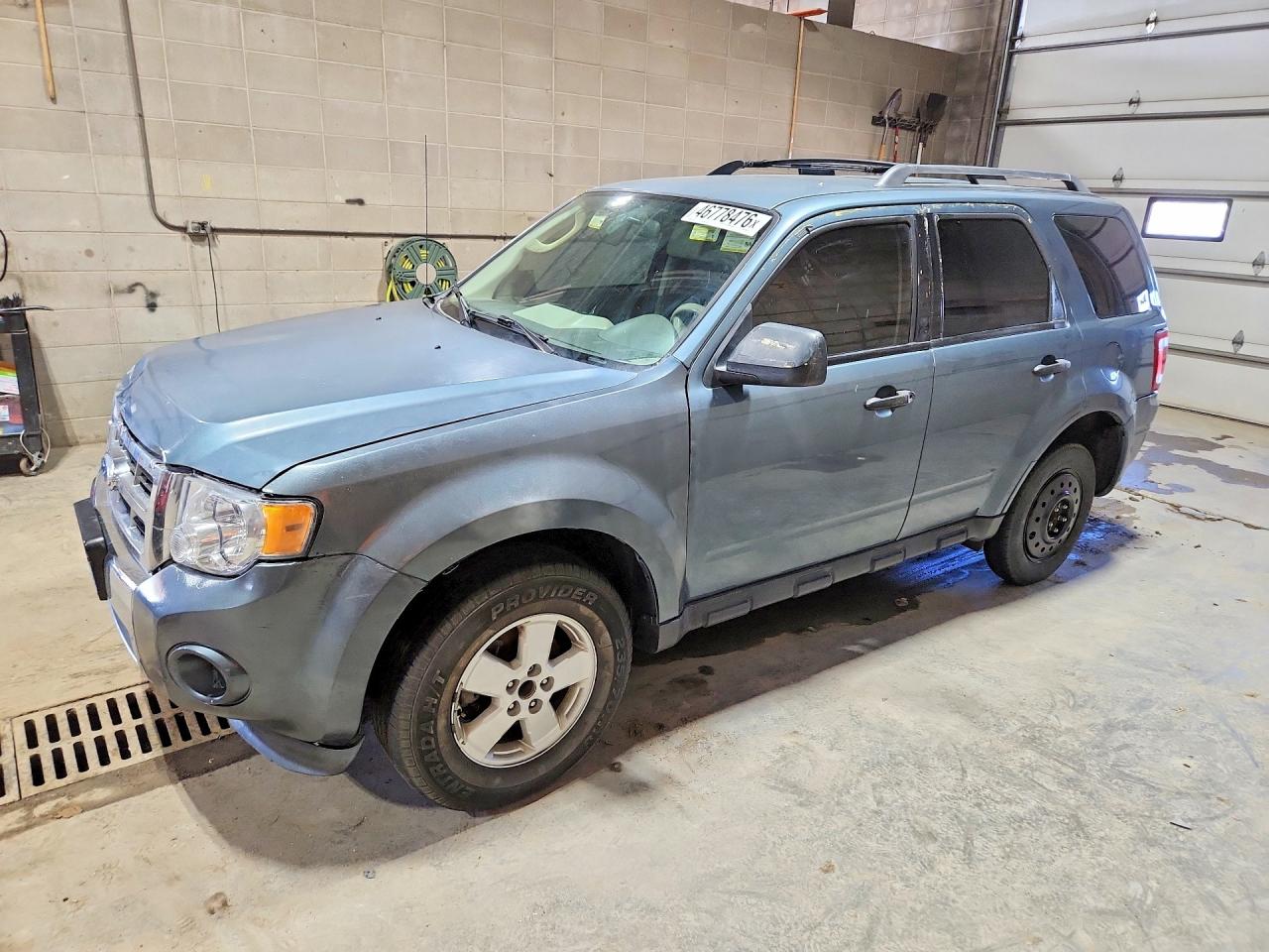 Salvage Ford Escape Image