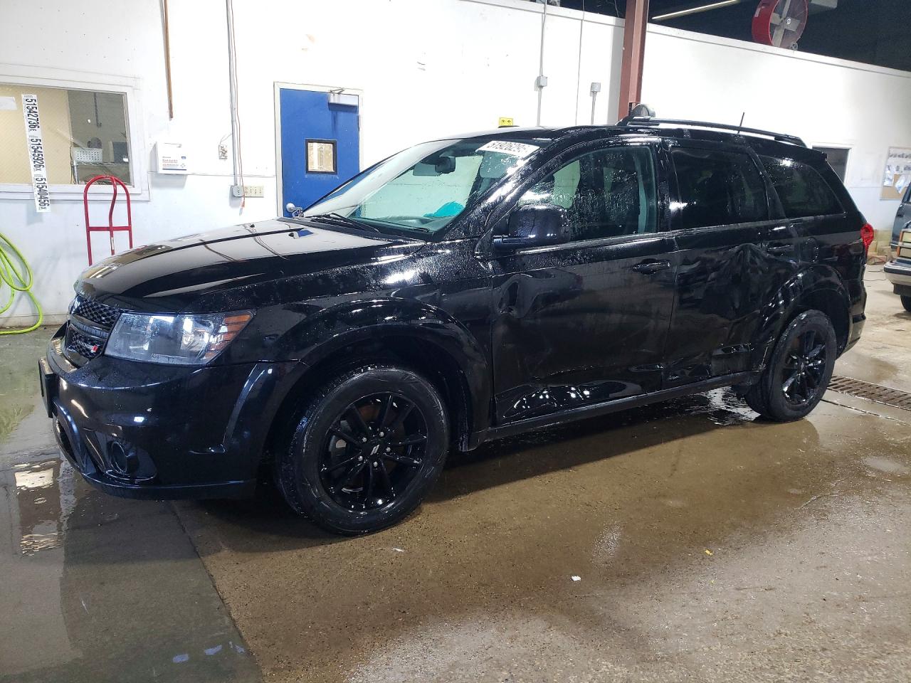Salvage Dodge Journey Image