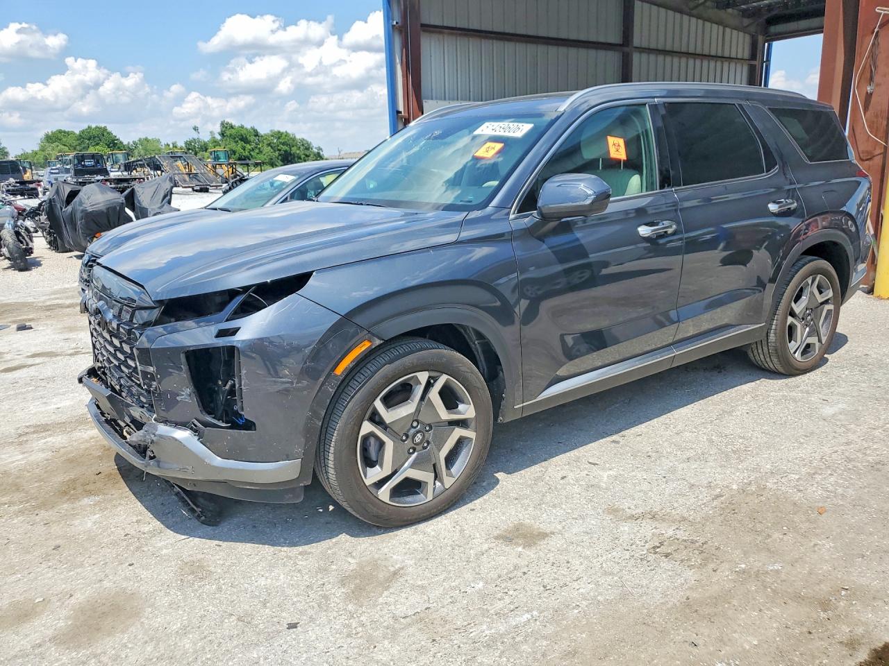Salvage Hyundai PALISADE Image