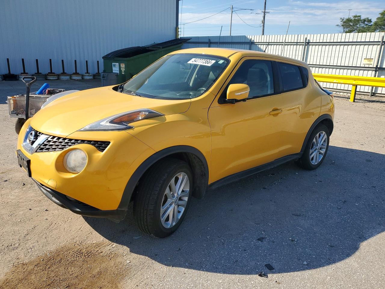Salvage Nissan JUKE Image