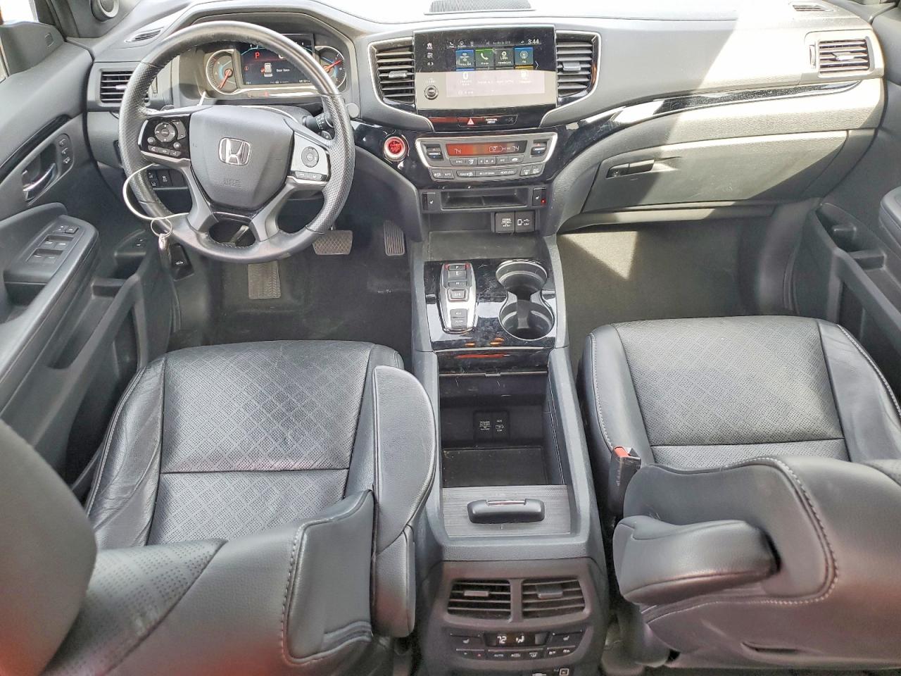 Honda Passport Touring