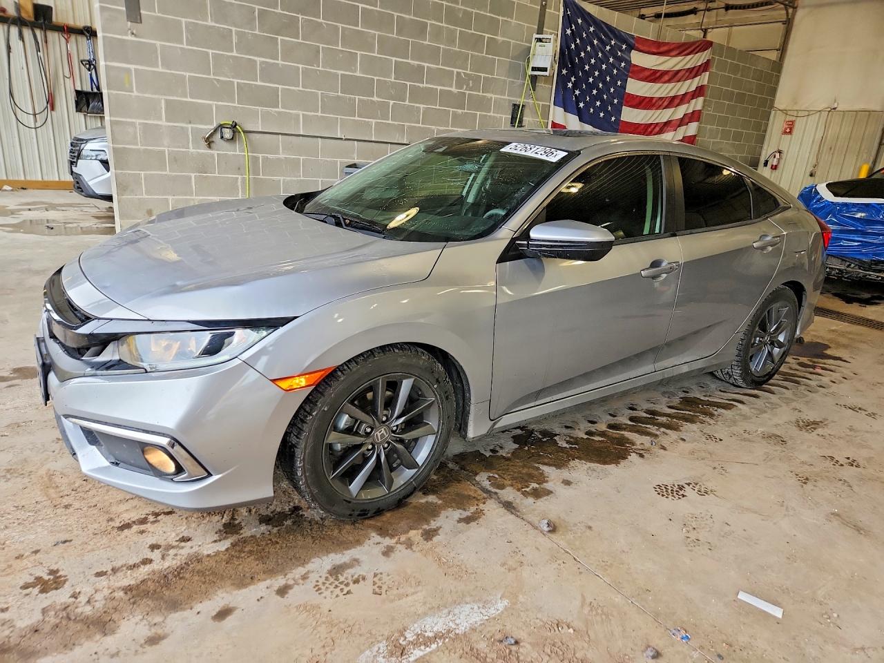Salvage Honda Civic Image