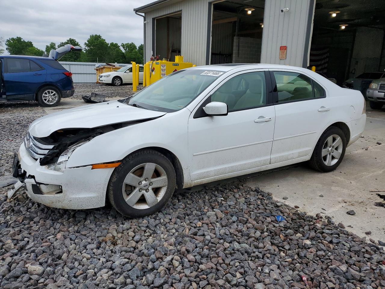 Salvage Ford Fusion Image