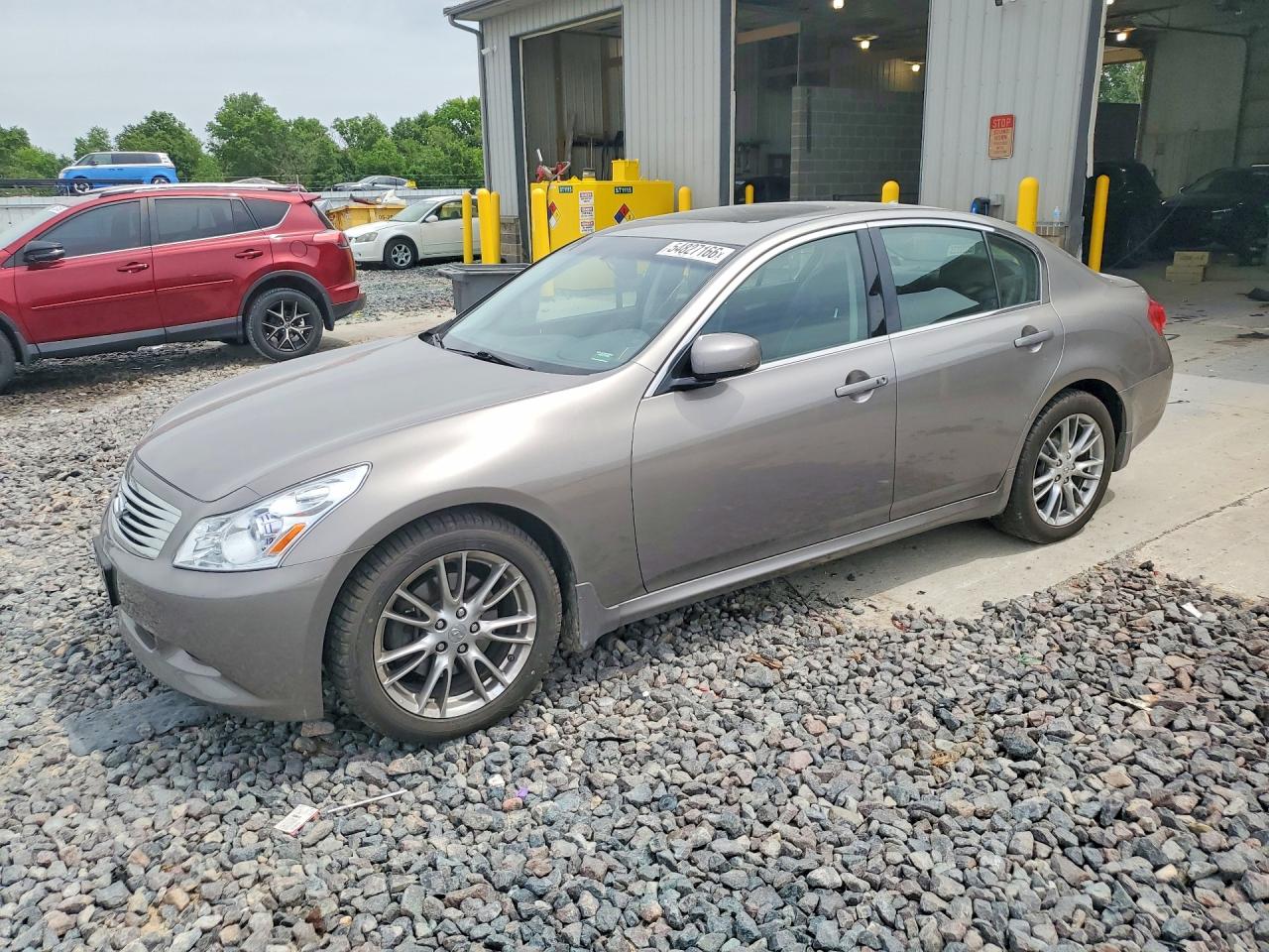 Salvage INFINITI G35 Image