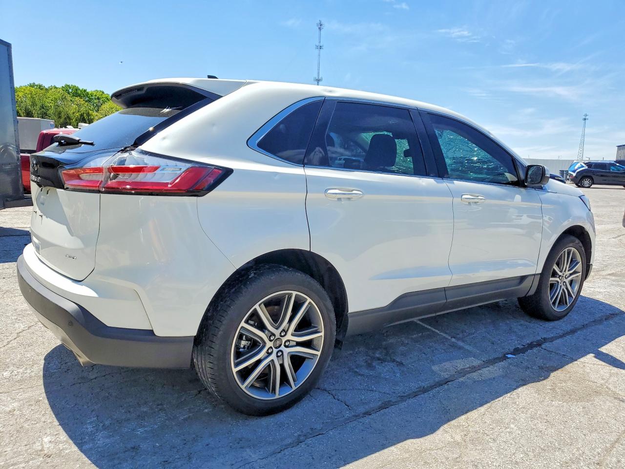 Ford Edge Titanium