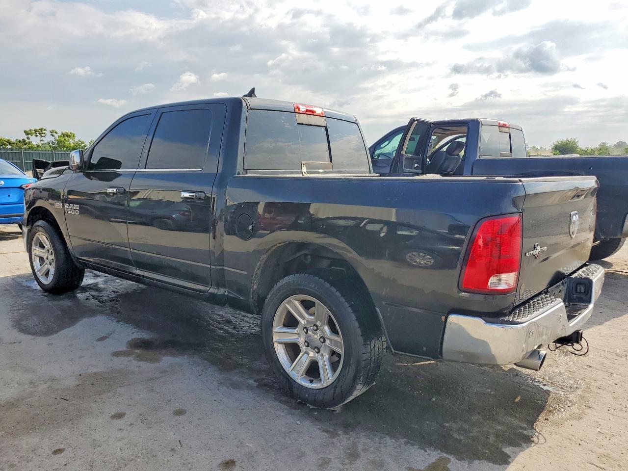 Ram 1500 Slt