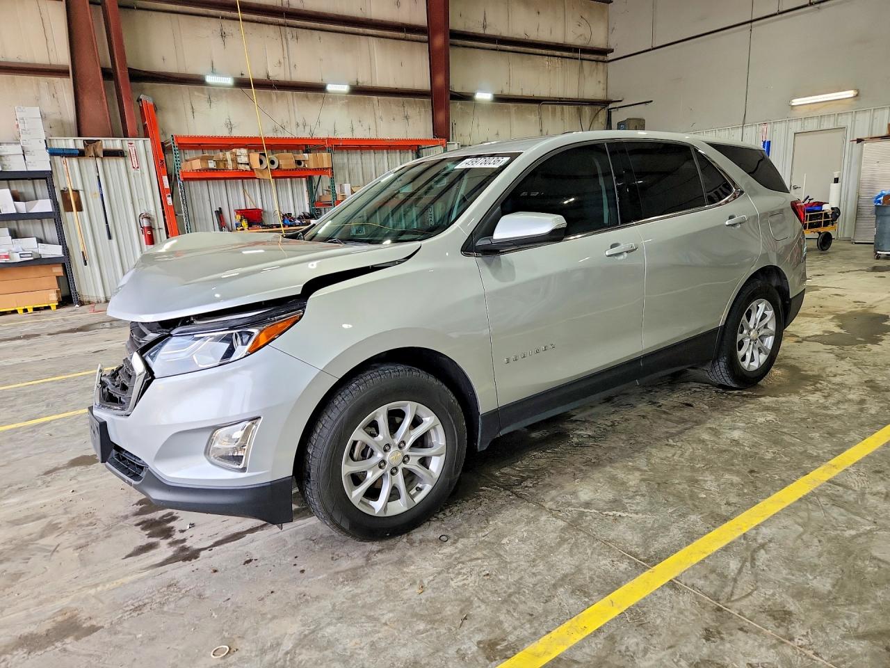 Salvage Chevrolet Equinox Image
