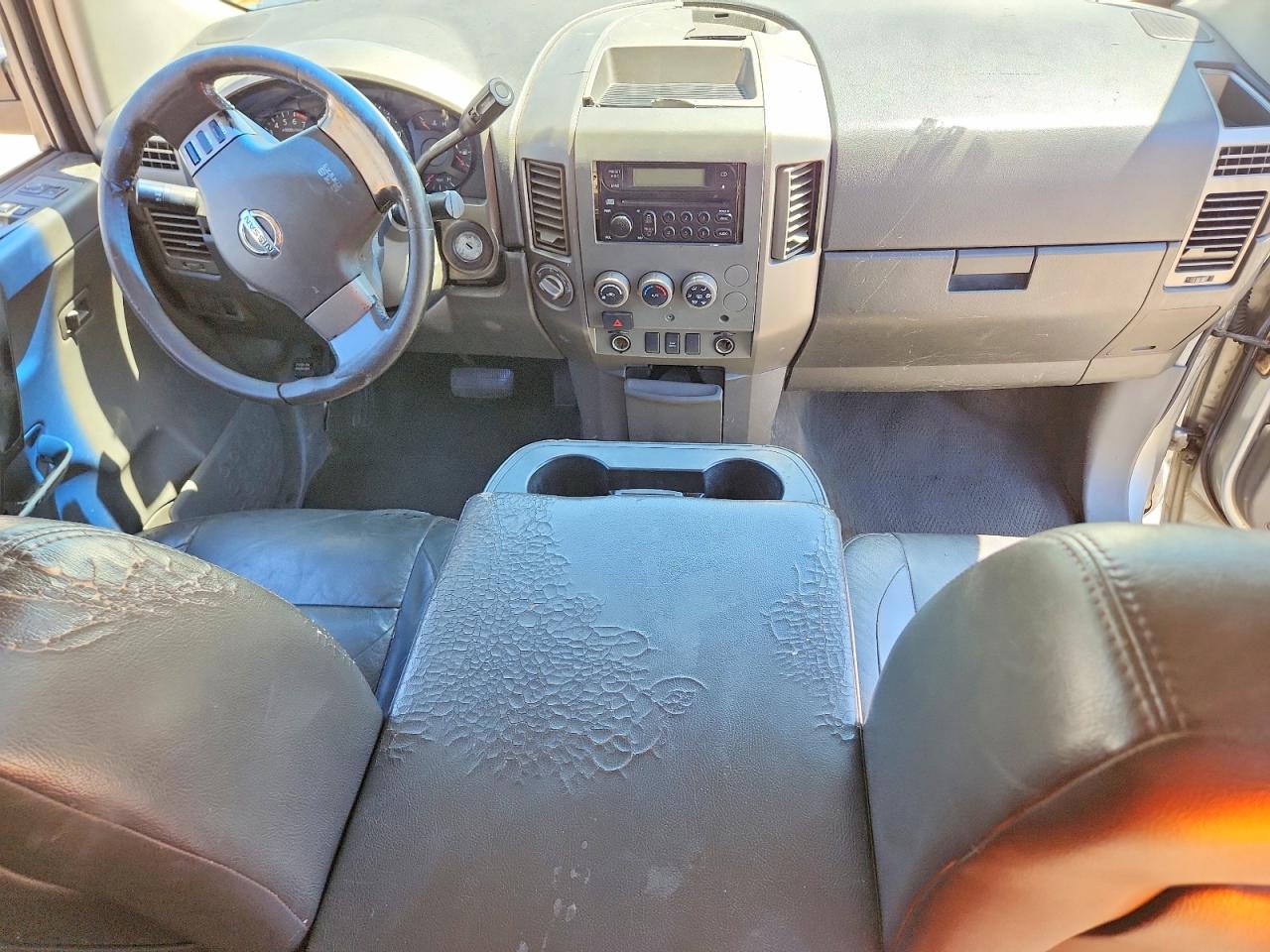 Nissan Titan Xe