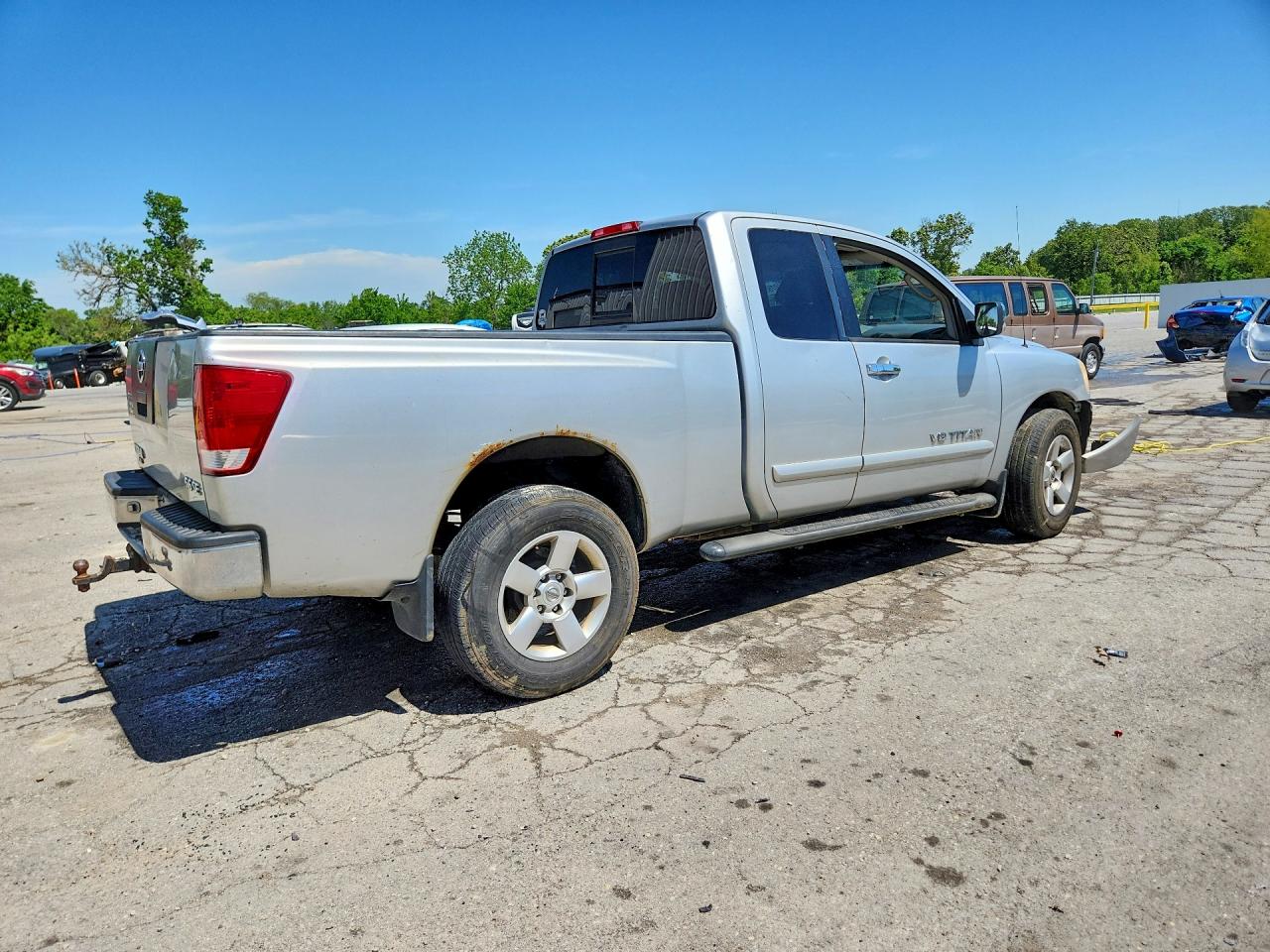 Nissan Titan Xe