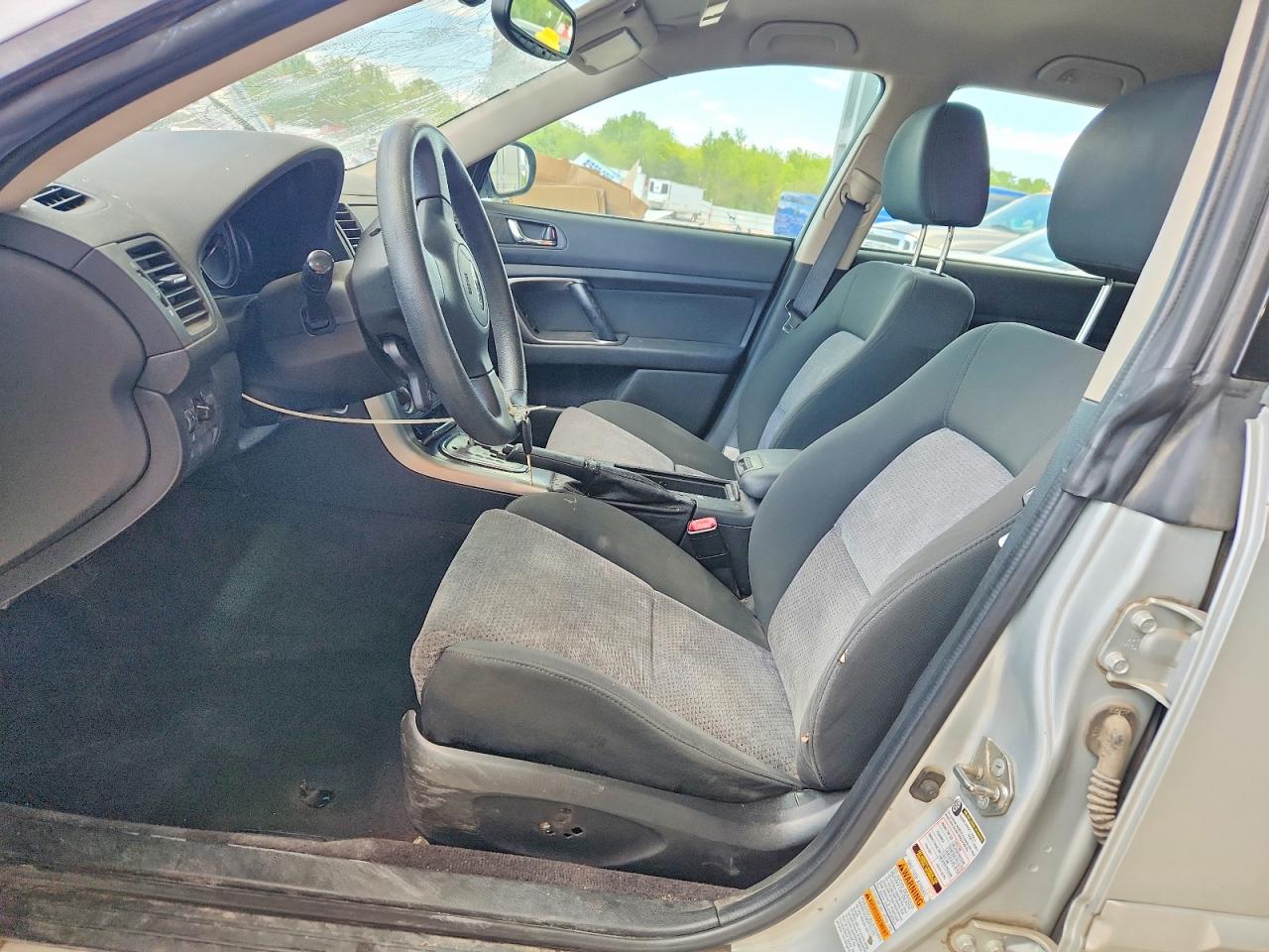Subaru Legacy Outback 2.5i