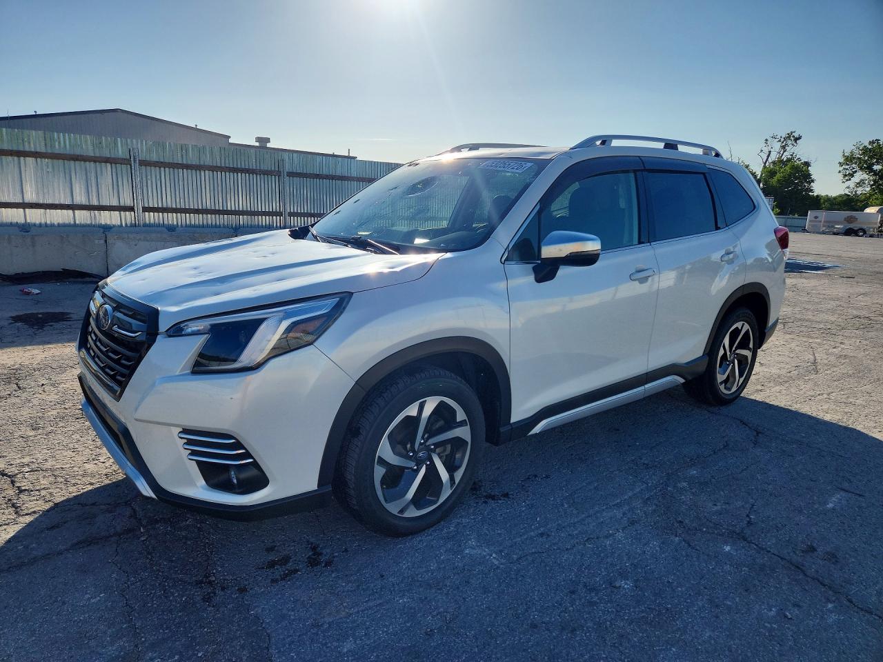 Salvage Subaru Forester Image