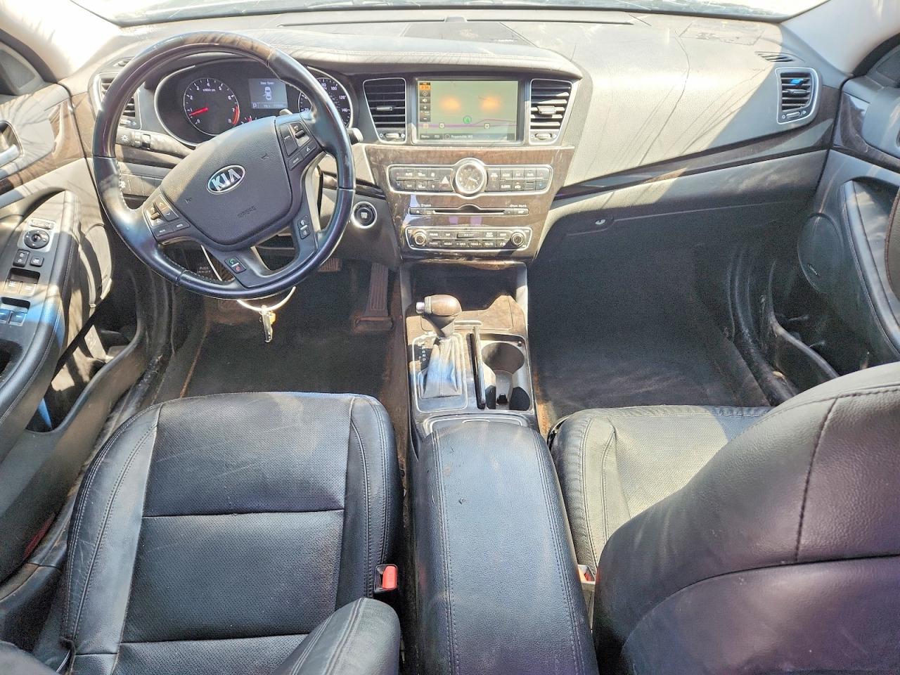Kia Cadenza Luxury