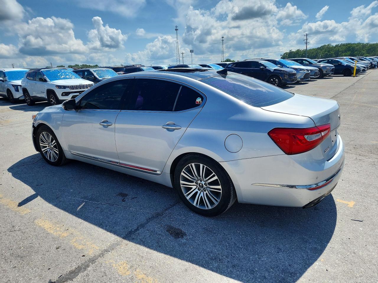 Kia Cadenza Luxury