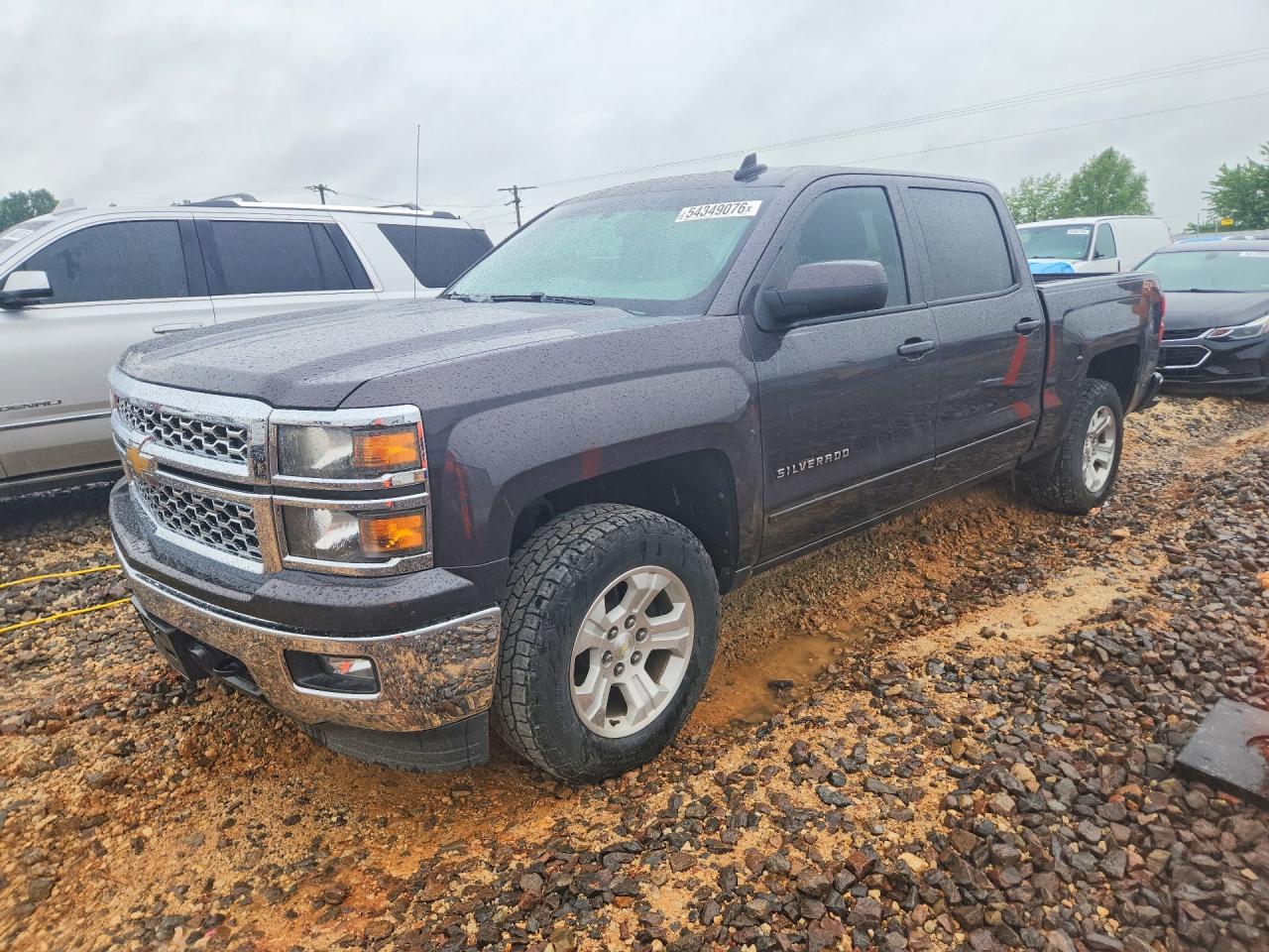Salvage Chevrolet Silverado Image