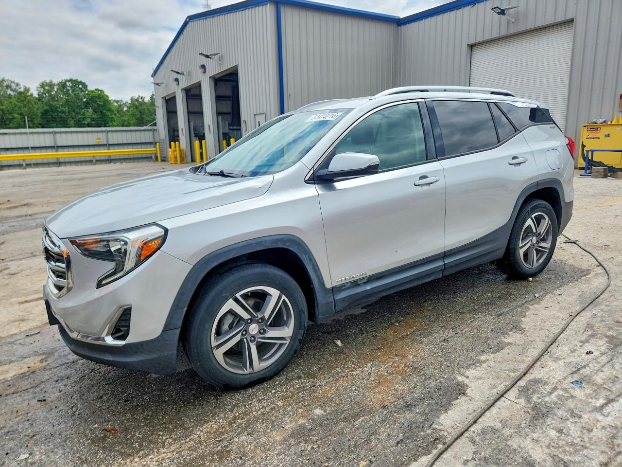 Salvage GMC Terrain Image