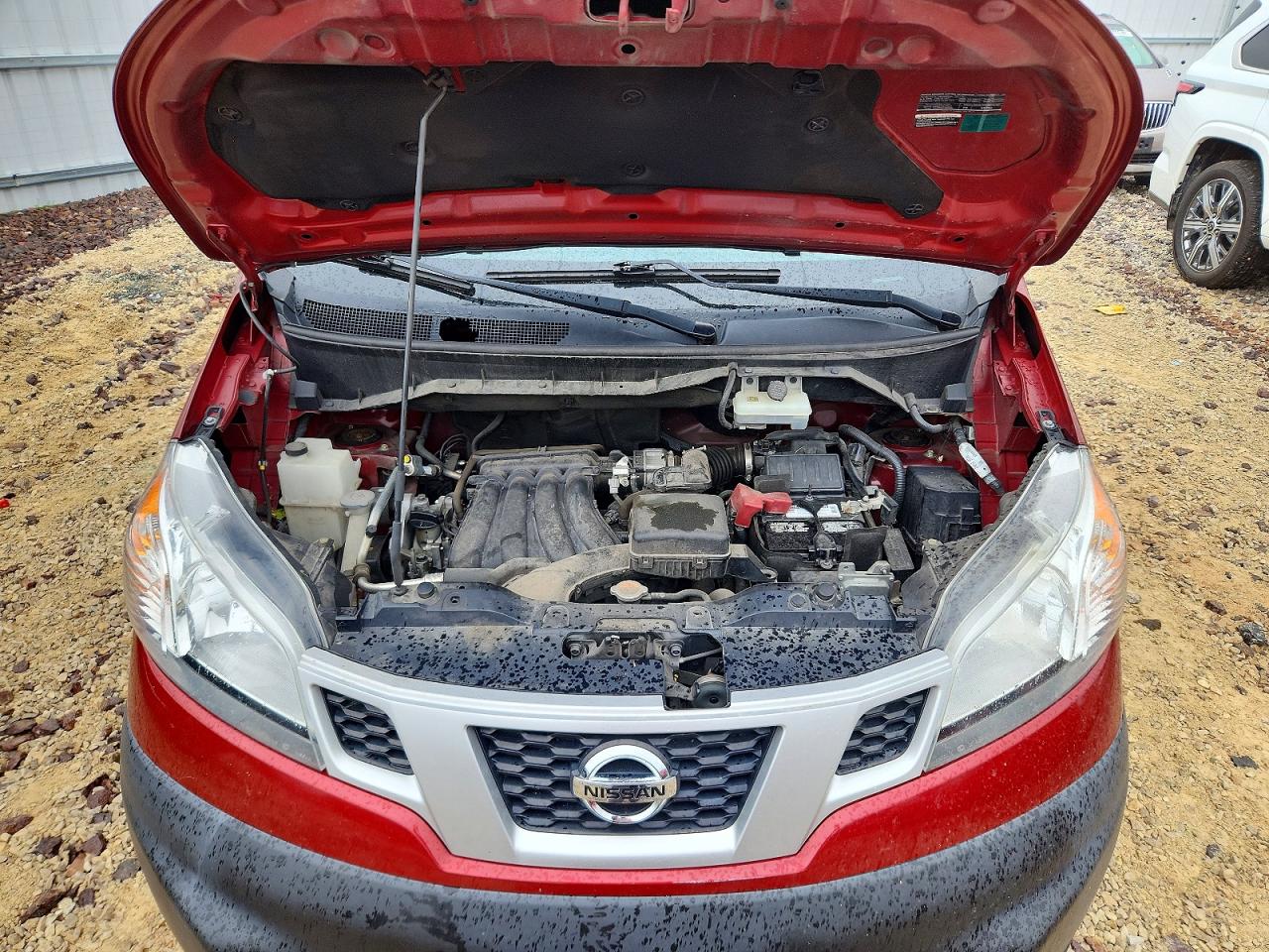 Nissan Nv S