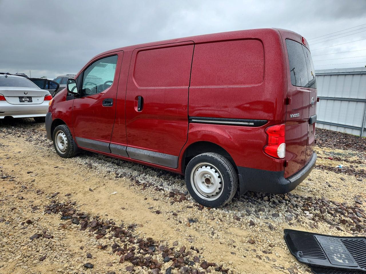Nissan Nv S
