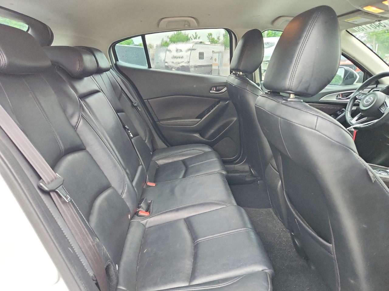 Mazda 3 Touring