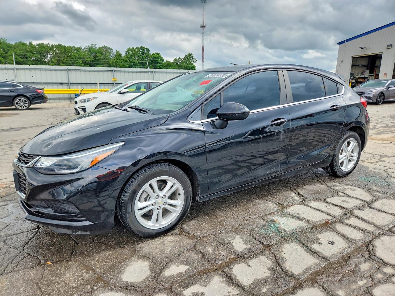 Salvage Chevrolet Cruze Image