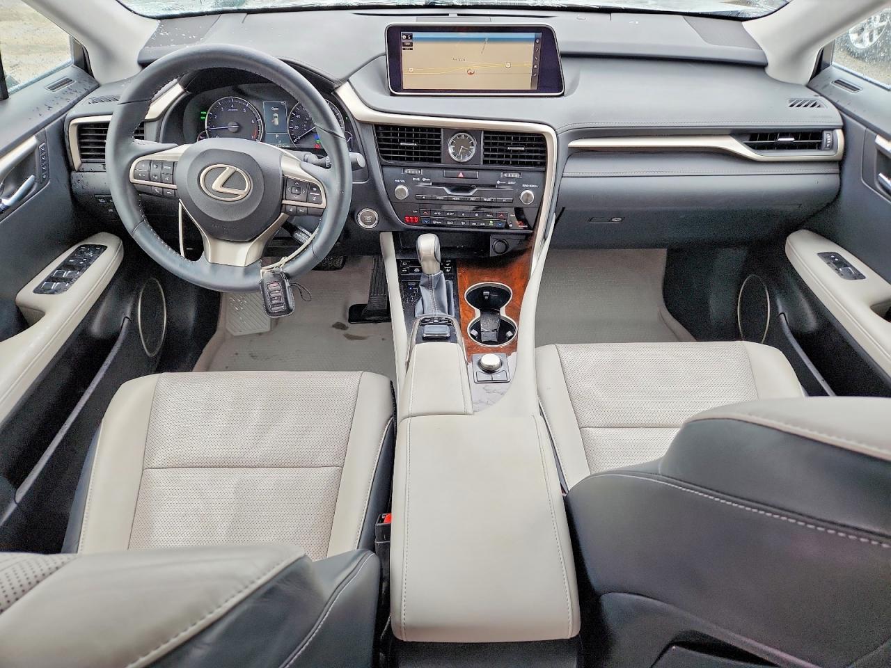 Lexus RX Base