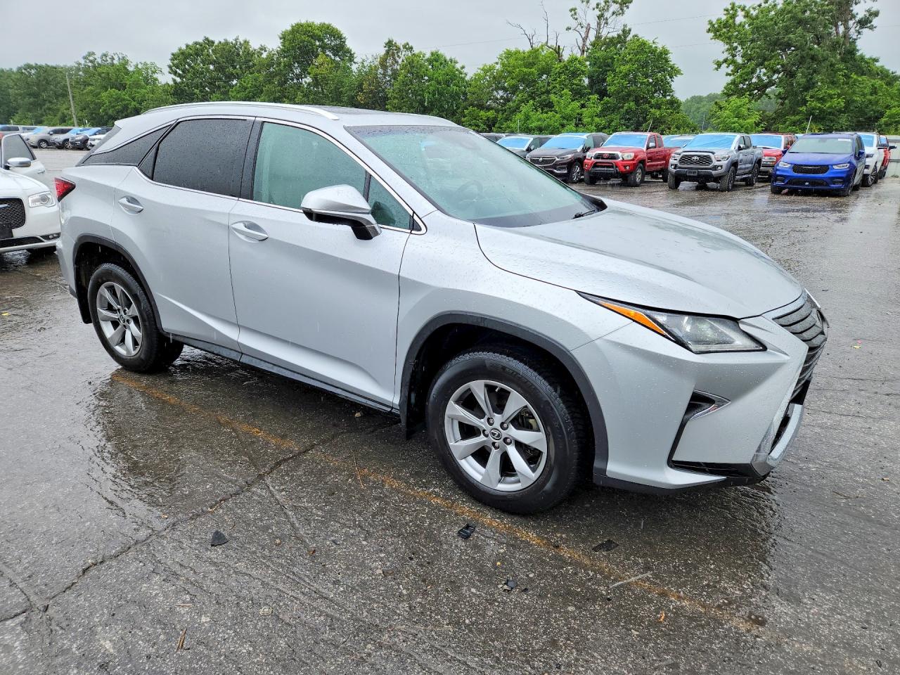 Lexus RX Base