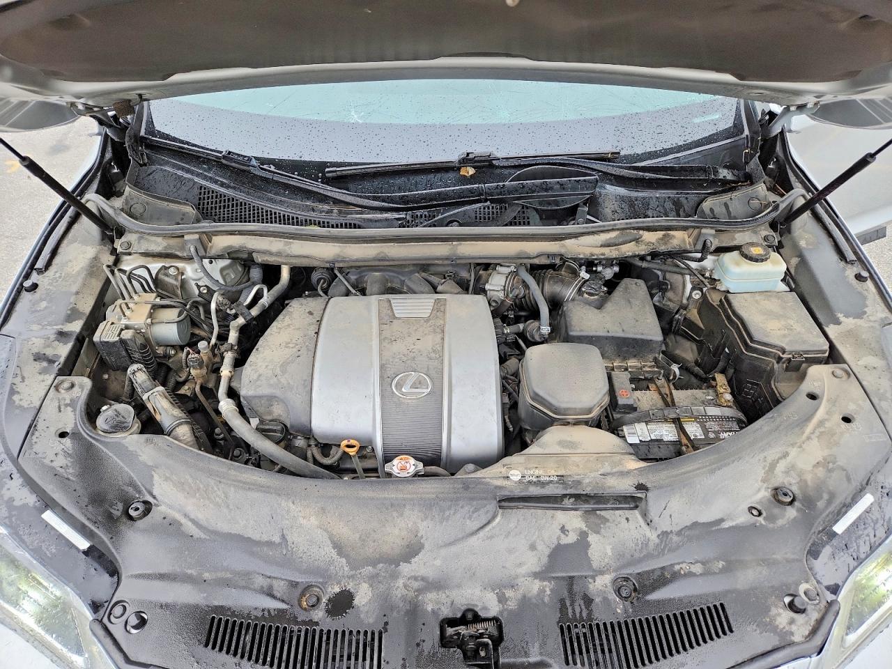 Lexus RX Base