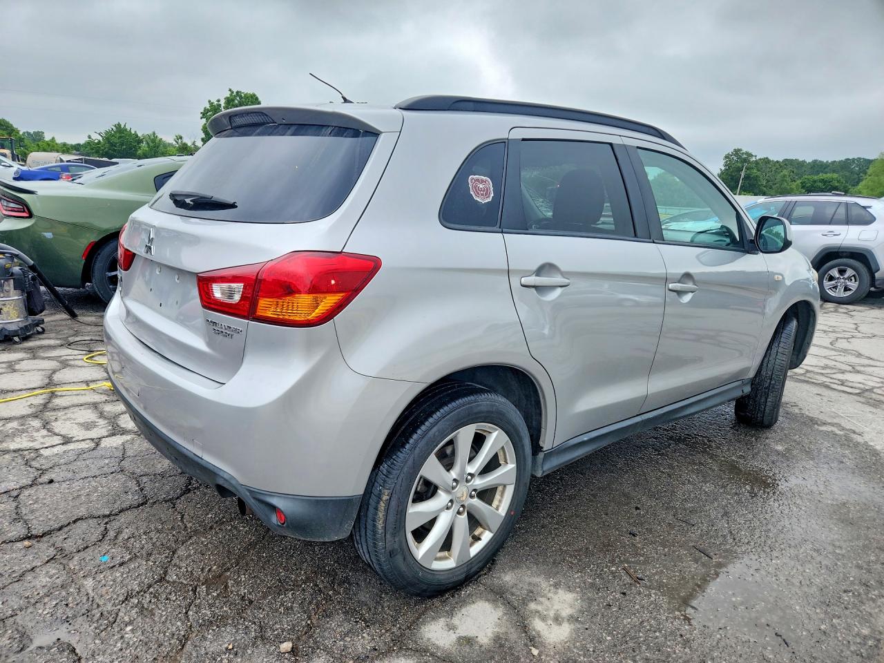 Mitsubishi Outlander Es