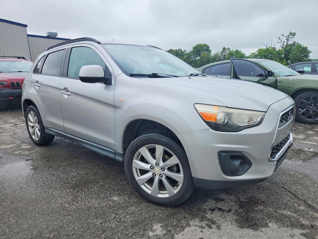 Mitsubishi Outlander Es