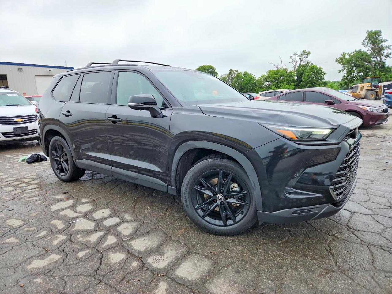 Toyota Grand High Nightshade