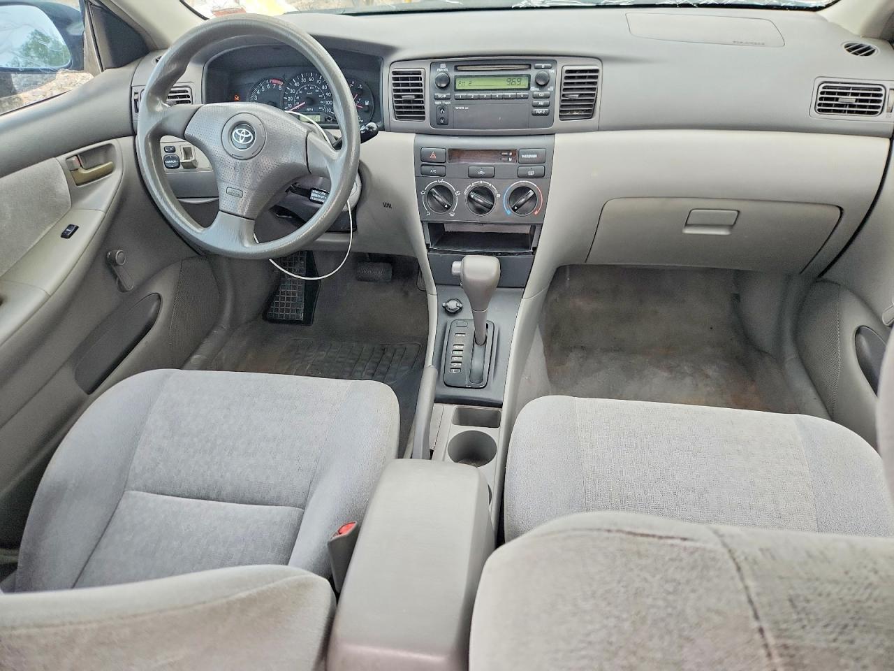 Toyota Corolla Ce
