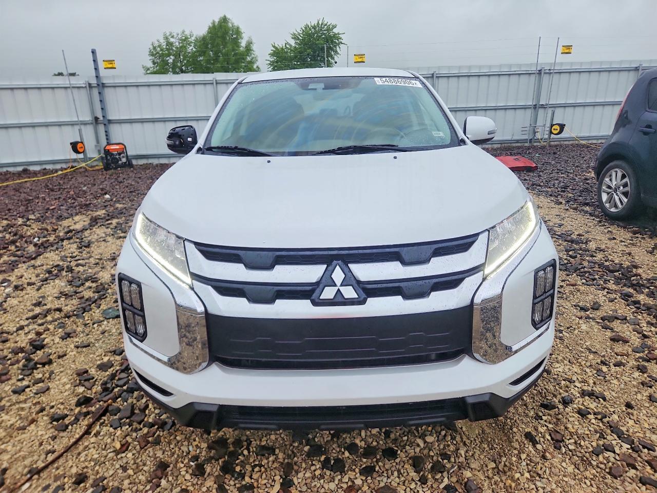 Mitsubishi Outlander S
