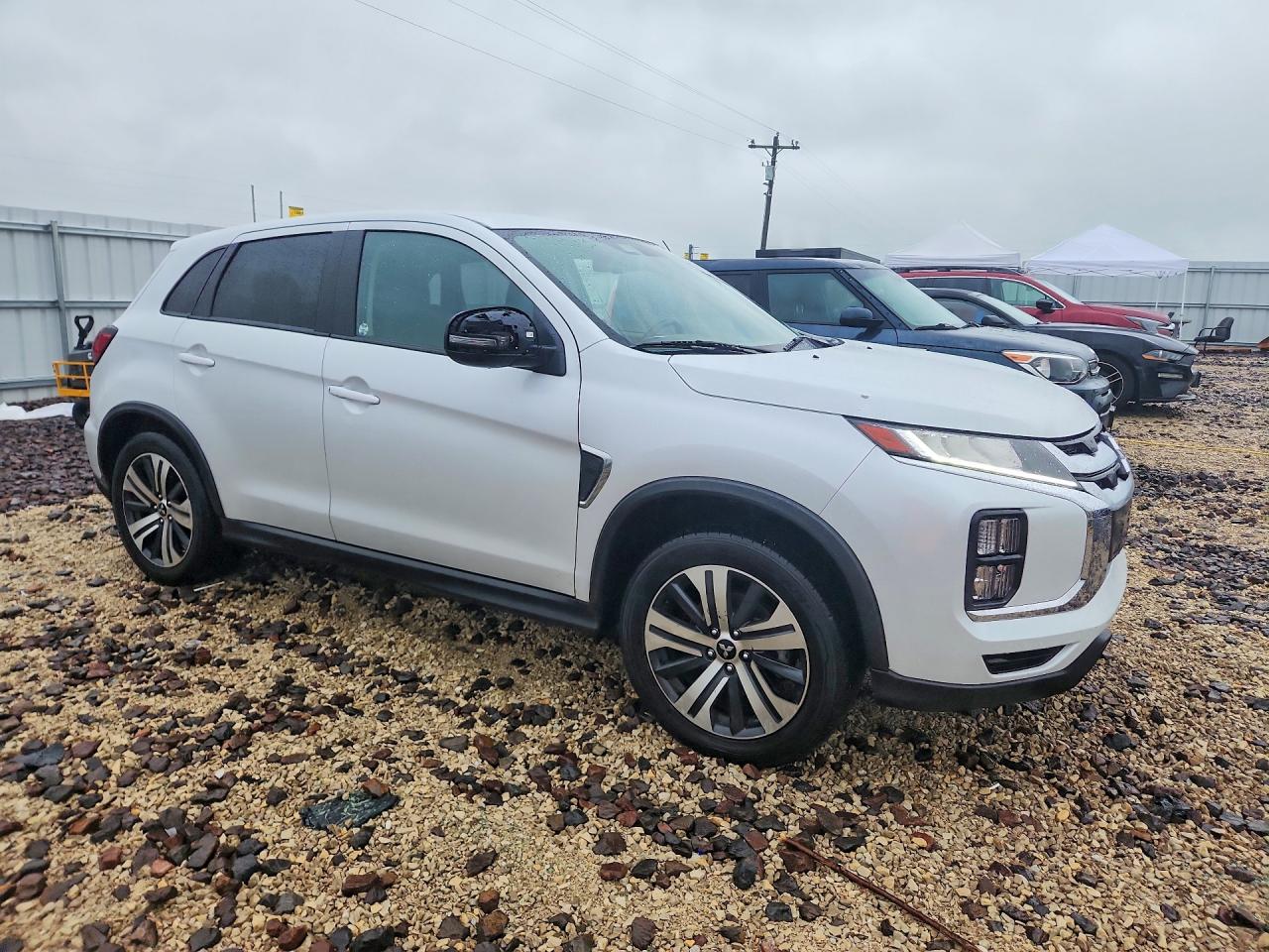 Mitsubishi Outlander S