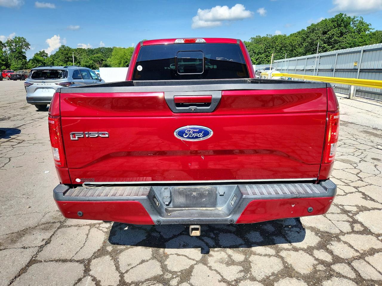 Ford F-150 Super Cab