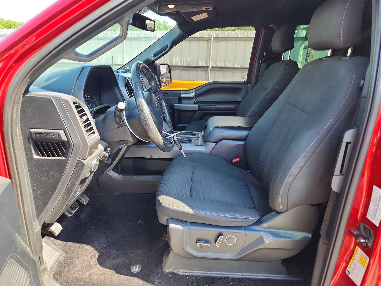 Ford F-150 Super Cab