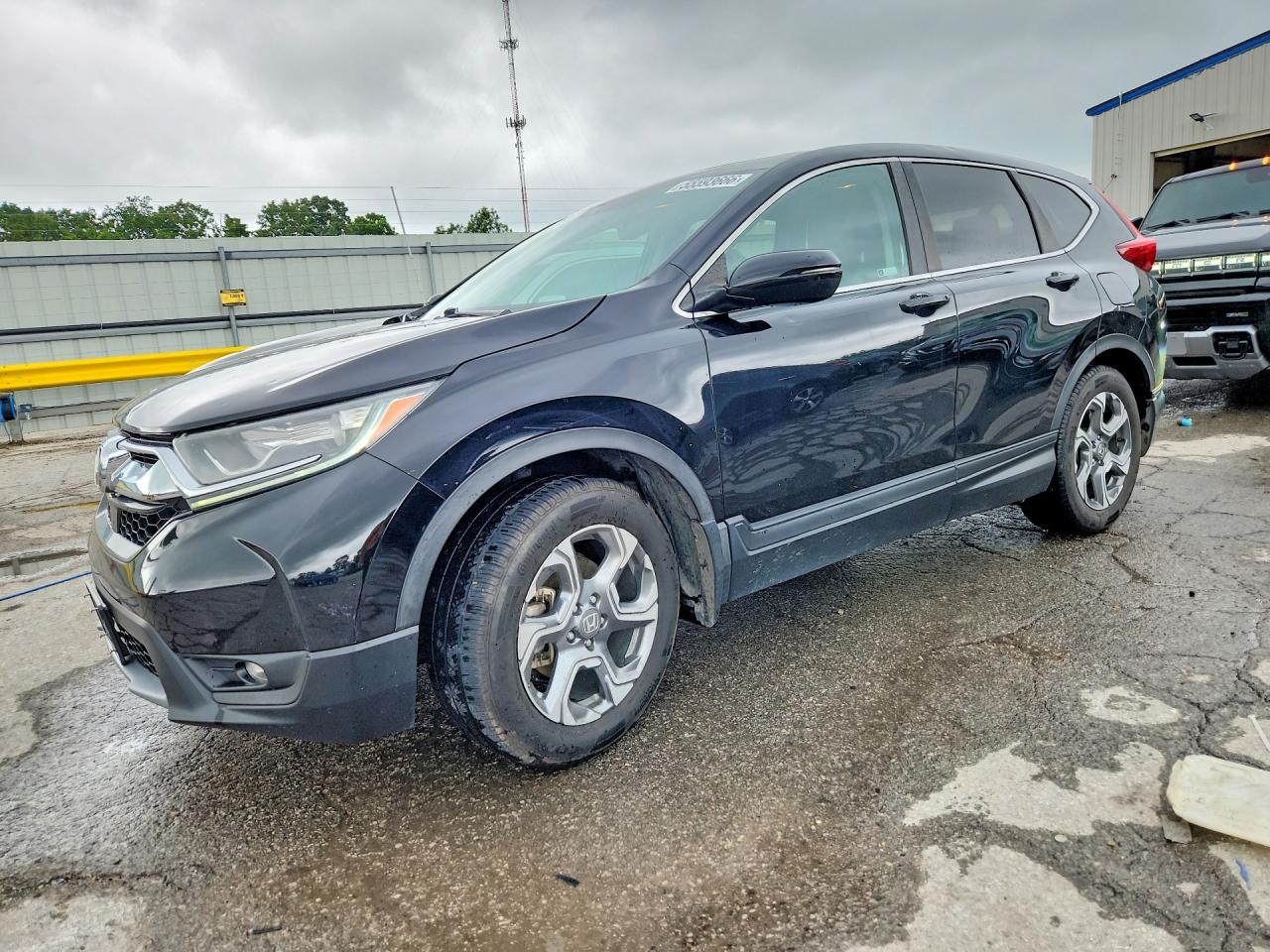 Salvage Honda Crv Image