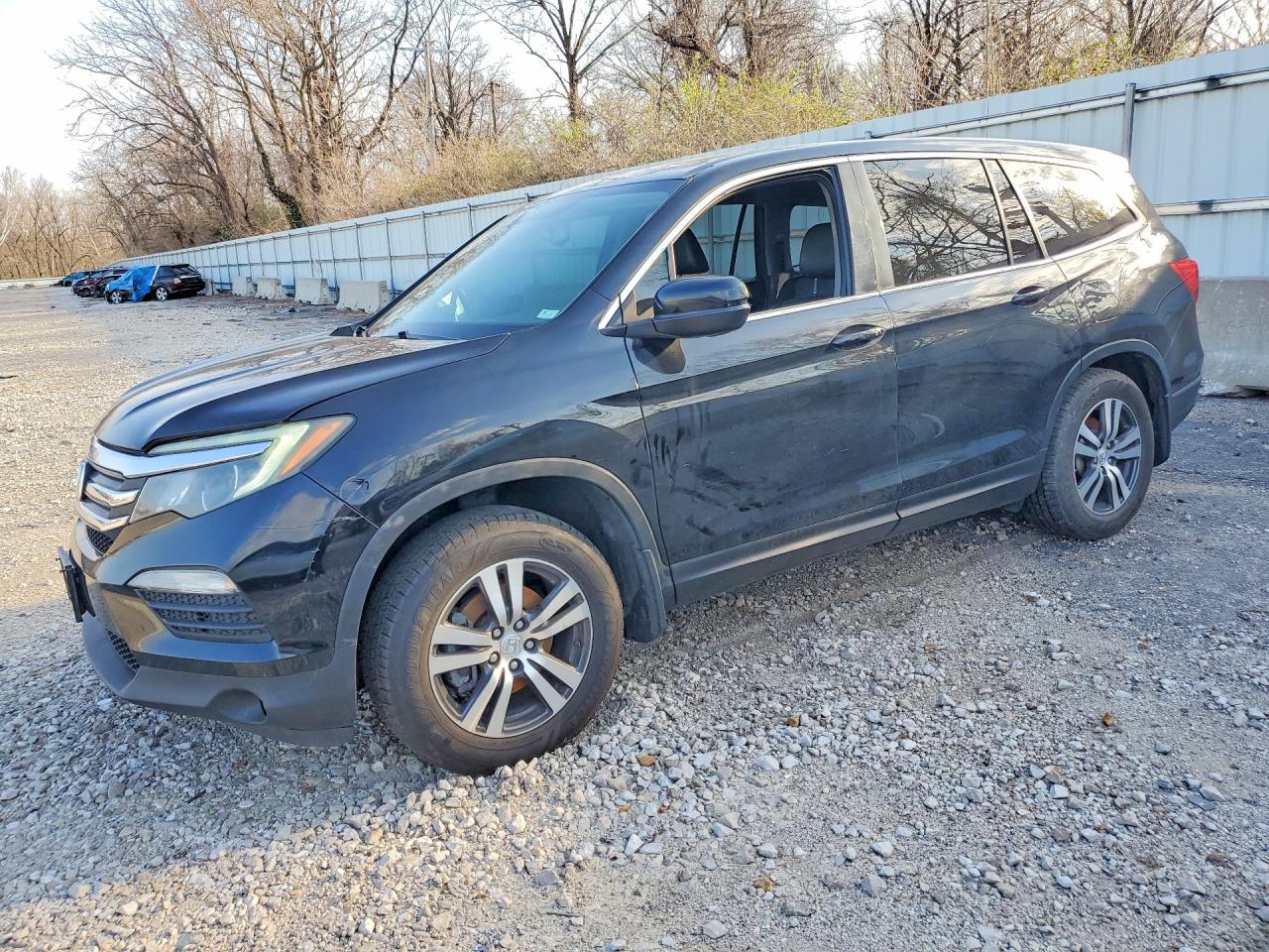 Salvage Honda Pilot Image