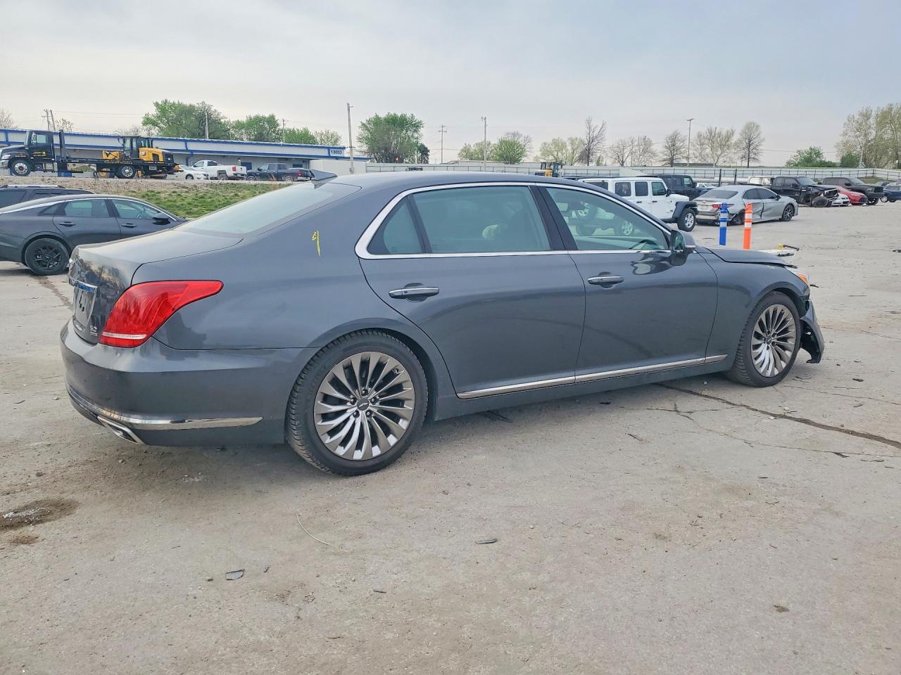 Genesis G90 Ultimate