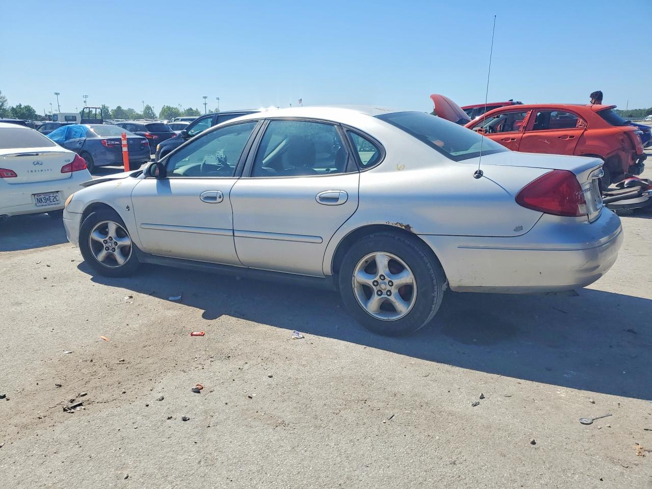 Ford Taurus Ses