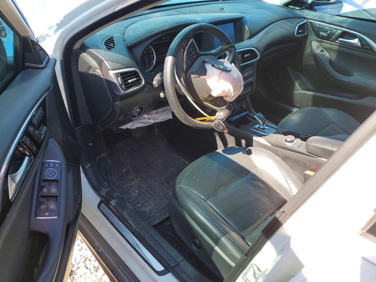 INFINITI Qx Base