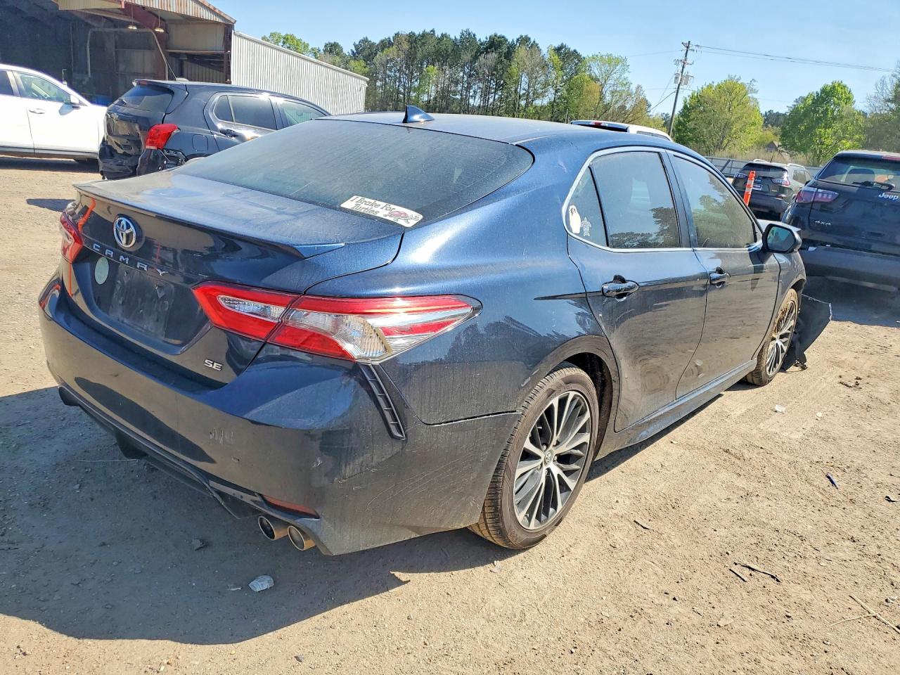 Toyota Camry Se